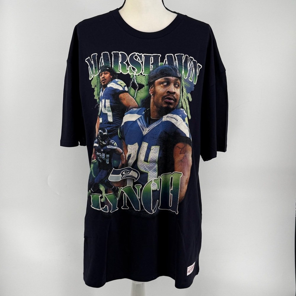 NWT Mitchell & Ness Marshawn Lynch Legendary Collage State T-Shirt Seahawk XL